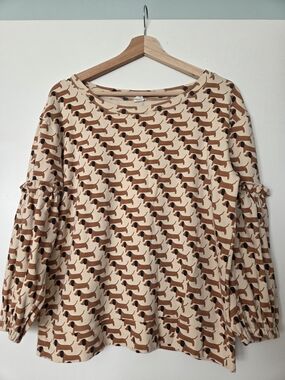 Kate Quinn Cream and Brown Dachshund Print Top